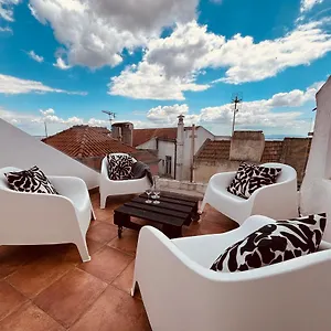 Apartment Cosy Alfama Hideout - With Rooftop Terrace